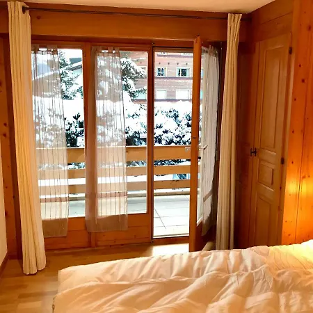 Central, Cosy, Sunny & Sauna 公寓 *